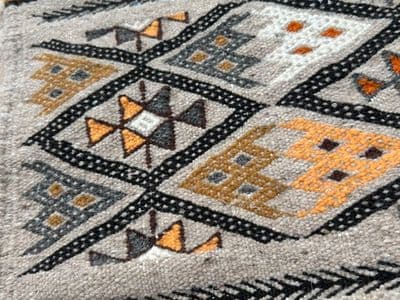 Hazelnut-Salmon Wool Carpet
